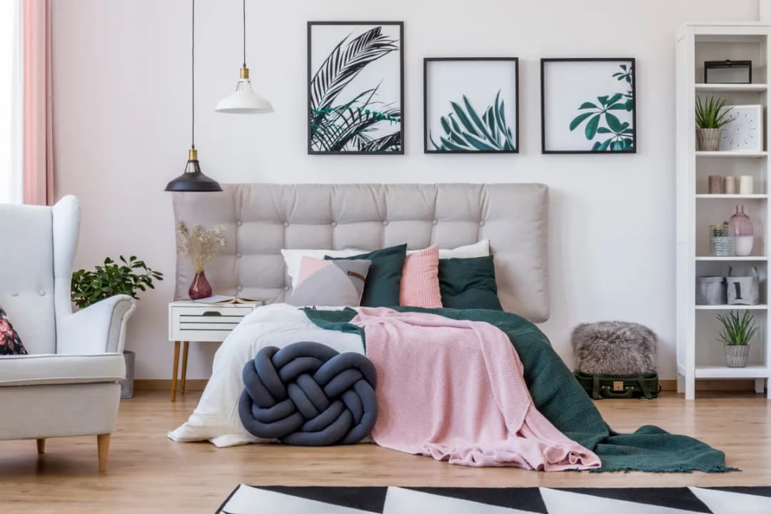 Jakie kolory do sypialni wybrać, by poprawić nastrój i jakość snu?